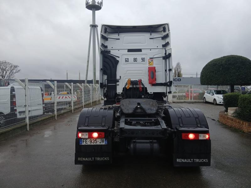 Tractor unit Renault Gamme T 460