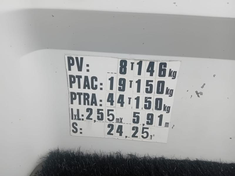 Tractor unit Renault Magnum 480 DXI