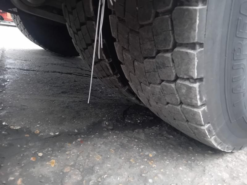 Tractor unit Renault Premium