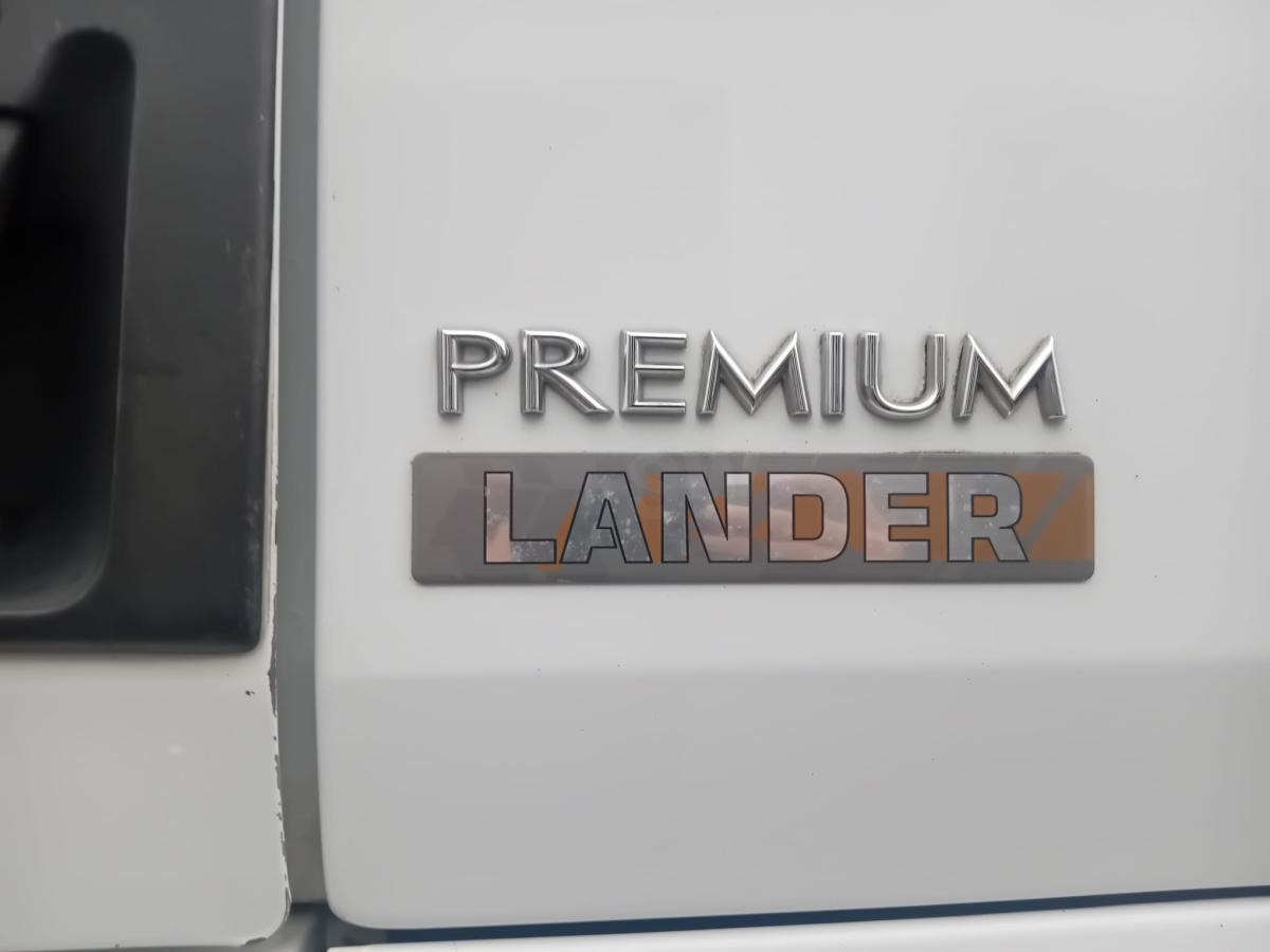 Tractor unit Renault Premium