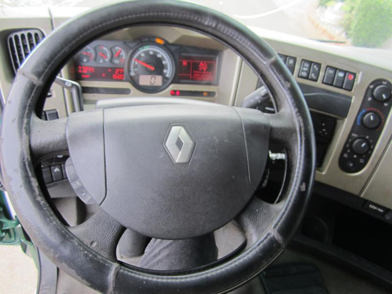 Tractor unit Renault Premium