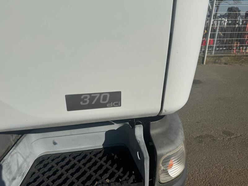 Tractor unit Renault Premium 370 DCI