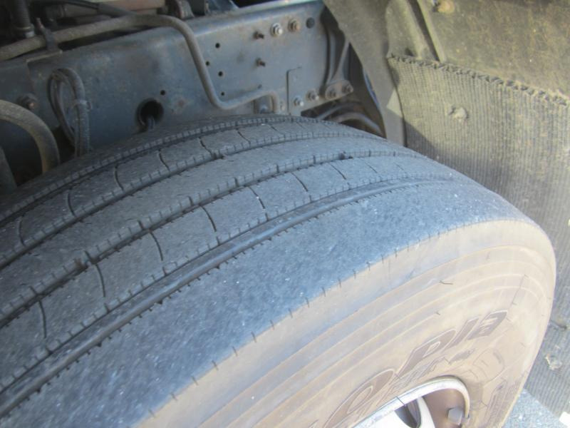 Tractor unit Renault Premium 460 DXI