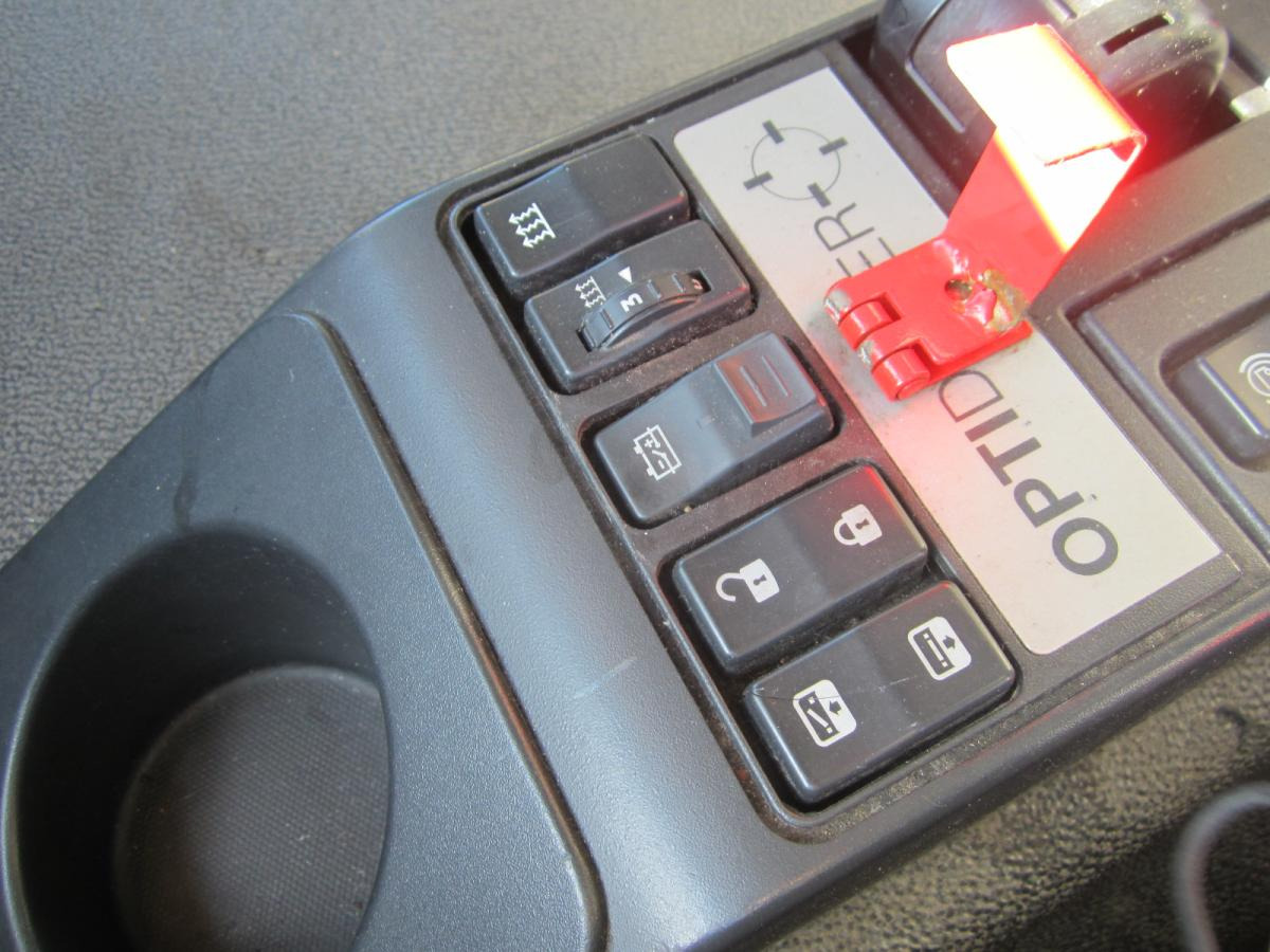 Tractor unit Renault Premium 460 DXI