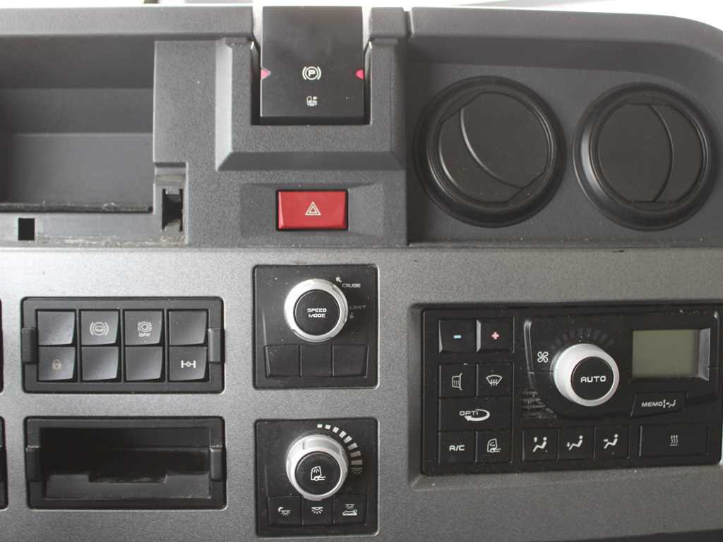 Tractor unit Renault T520 COMFORT, EURO 6