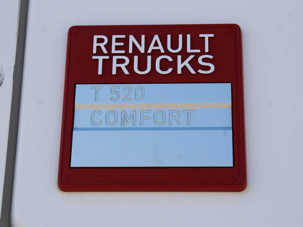 Tractor unit Renault T520, LOWDECK, EURO 6, TIRES 80%