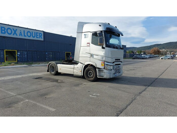 Tractor unit Renault T 440: picture 1