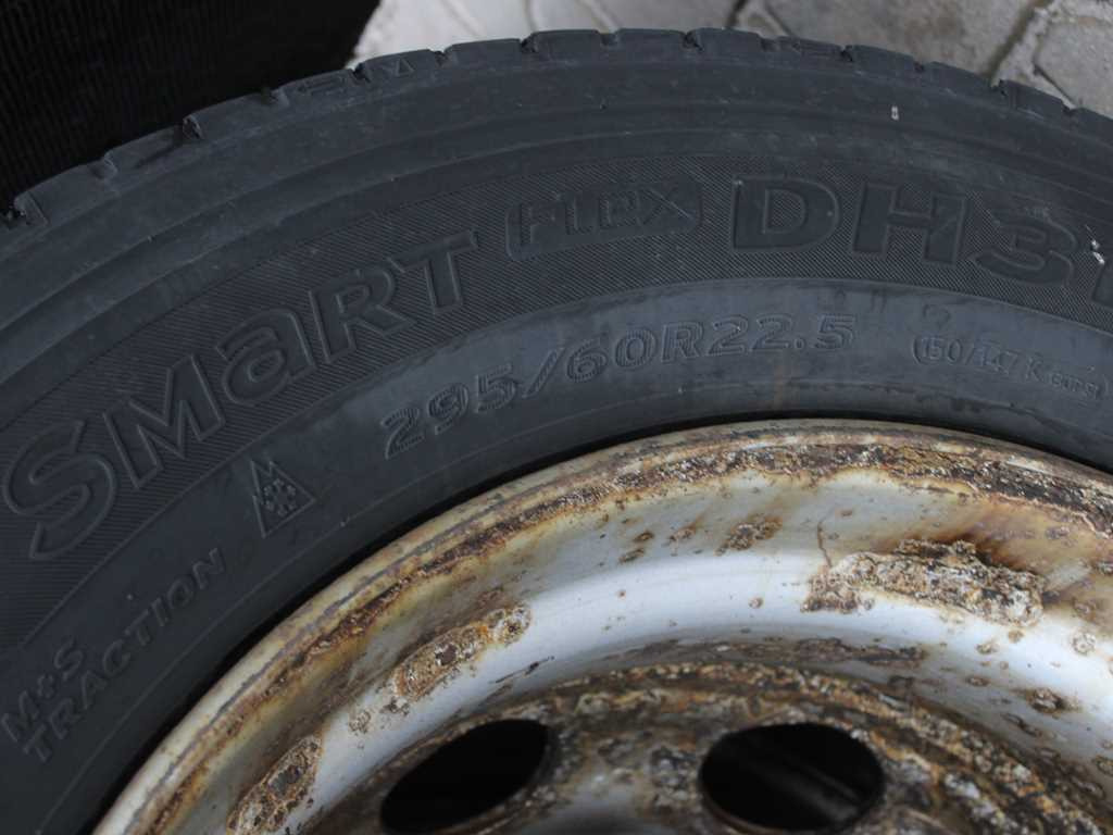 Tractor unit Renault T 460, EURO 6, LOWDECK, AIR SUSPENSION