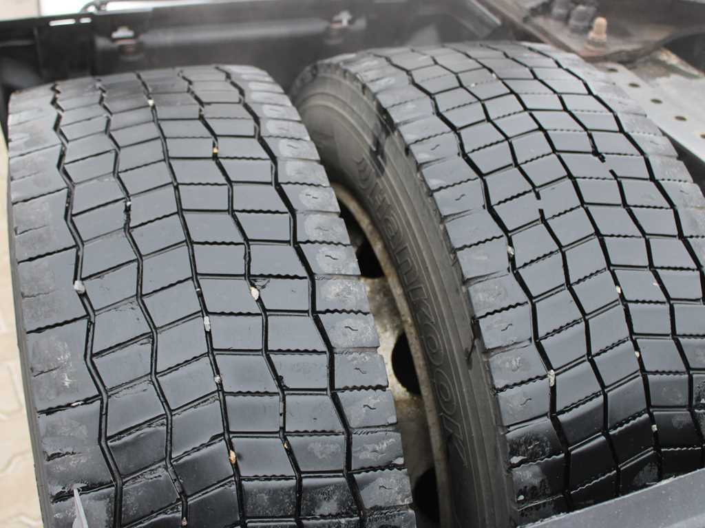 Tractor unit Renault T 460, EURO 6, LOWDECK, AIR SUSPENSION