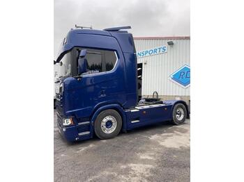 Tractor unit SCANIA S 500: picture 1