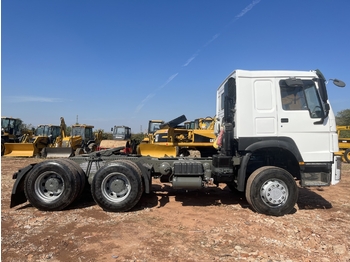Tractor unit SINOTRUK Howo 371 tractor unit