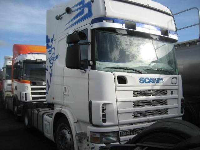 Tractor unit Scania L 124L420