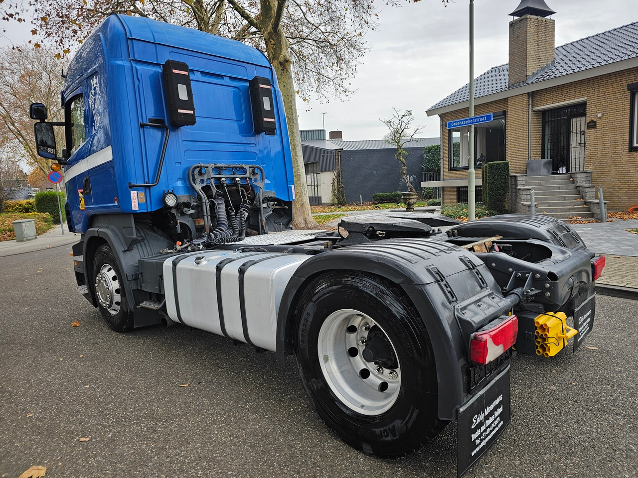 Tractor unit Scania R420 Highline