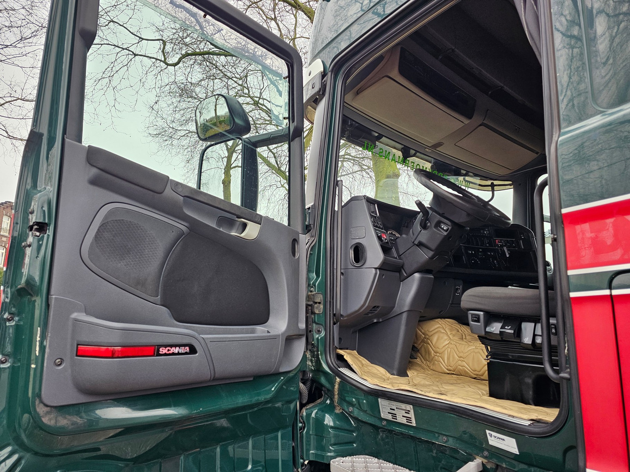 Tractor unit Scania R440 Topline