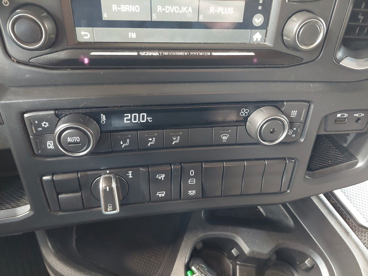 Tractor unit Scania R450 A4X2NB Luft/Luft Hydraulik