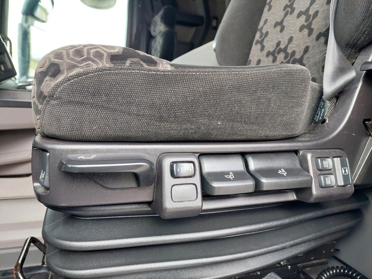 Tractor unit Scania R450 A4X2NB Luft/Luft Hydraulik