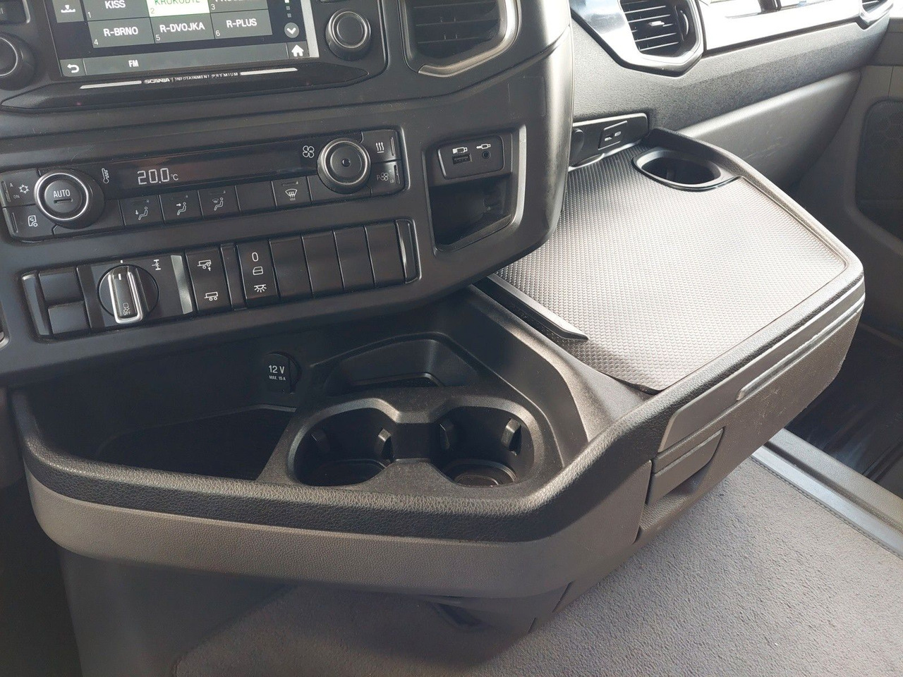 Tractor unit Scania R450 A4X2NB Luft/Luft Hydraulik