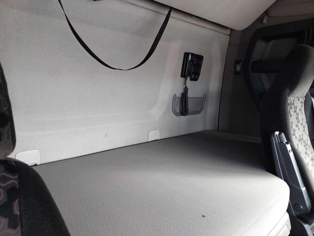 Tractor unit Scania R450 A4X2NB Luft/Luft Hydraulik