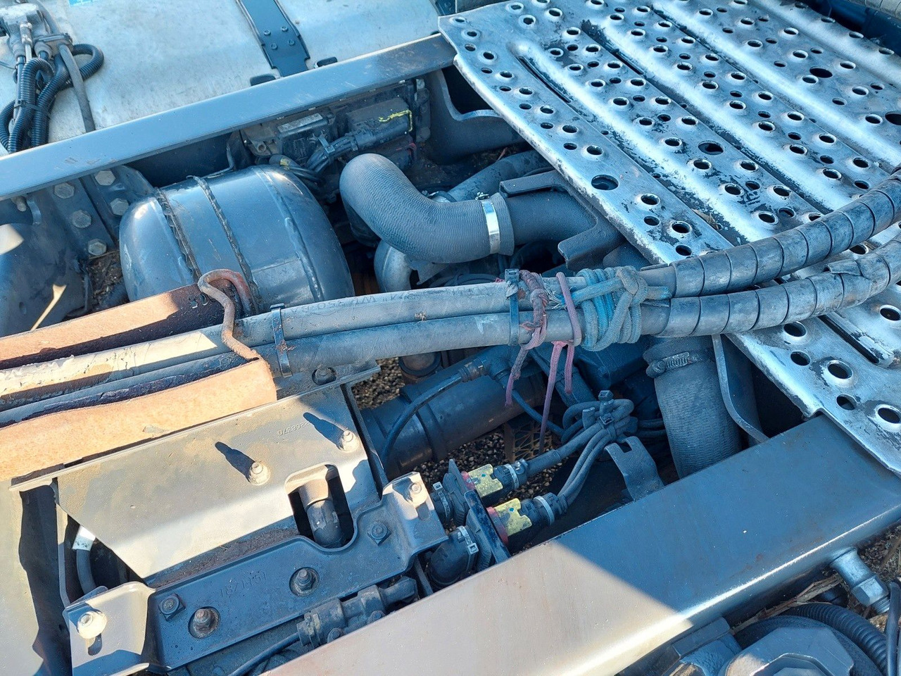 Tractor unit Scania R450 Retarder Luft/Luft Standklima Hydraulik