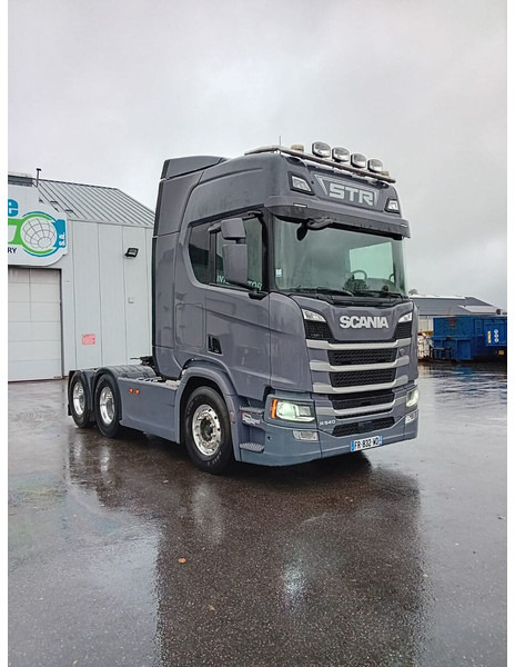 Tractor unit Scania R540