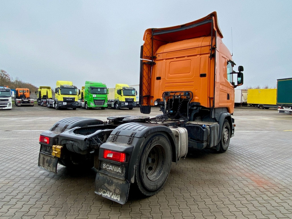 Tractor unit Scania R 410