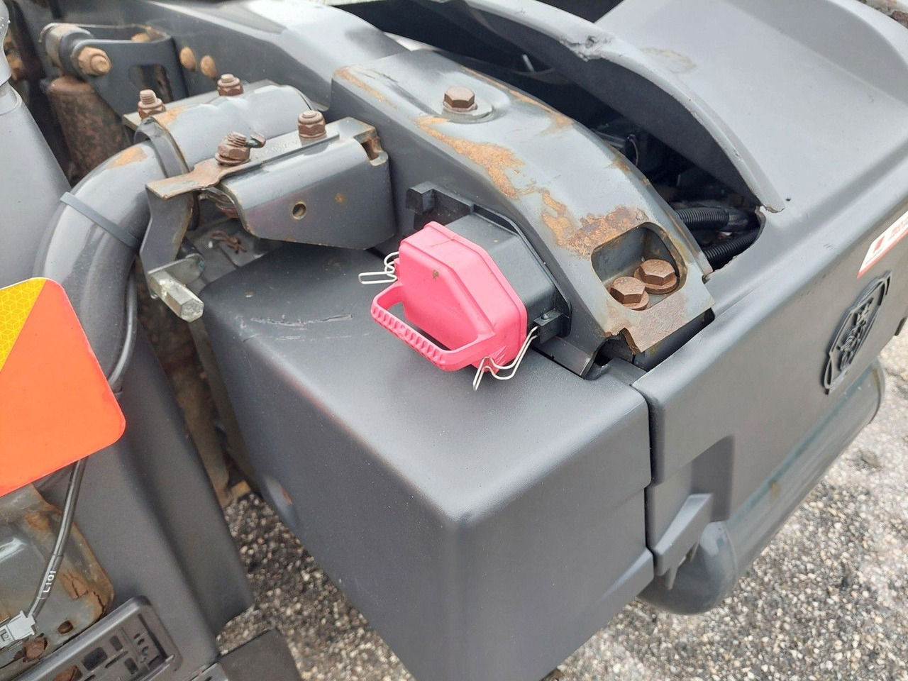 Tractor unit Scania R 440 LA6X2/4MNA