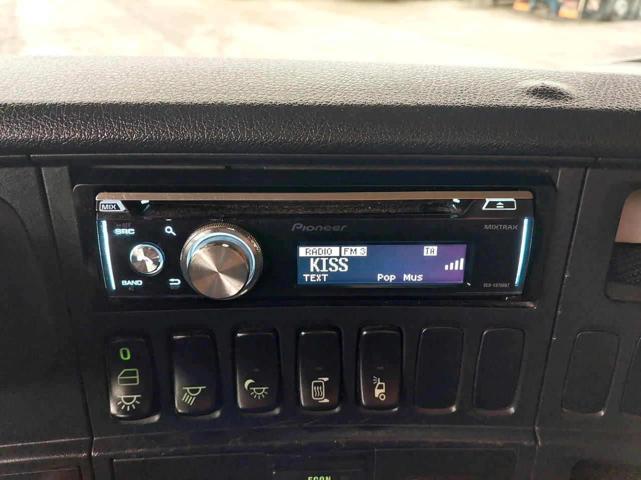 Tractor unit Scania R 440 LA6X2/4MNA