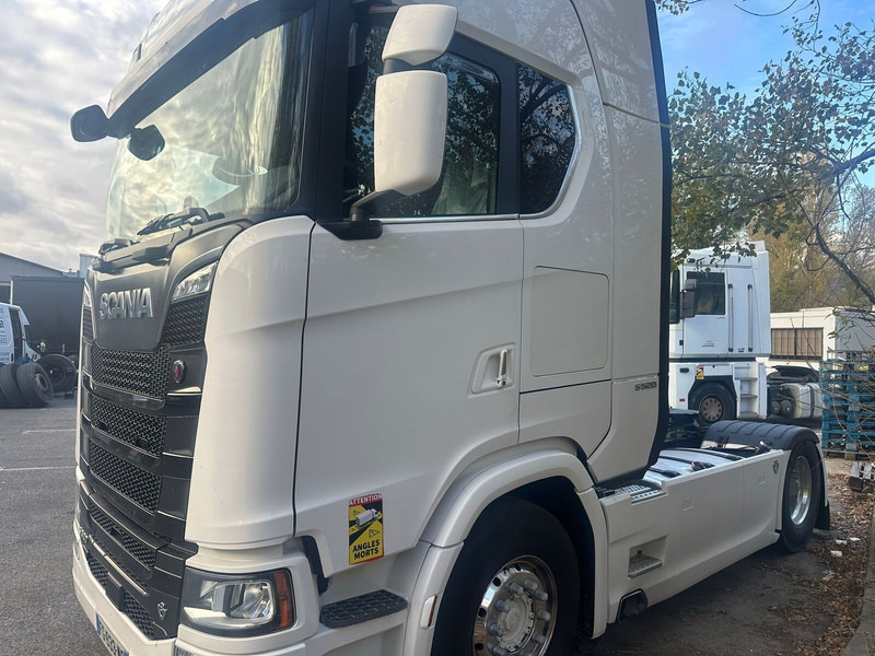 Tractor unit Scania S520