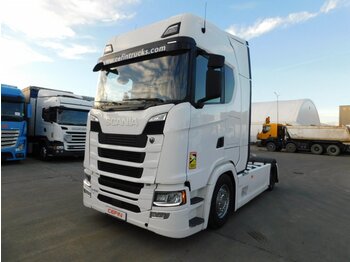Tractor unit Scania S 450: picture 1