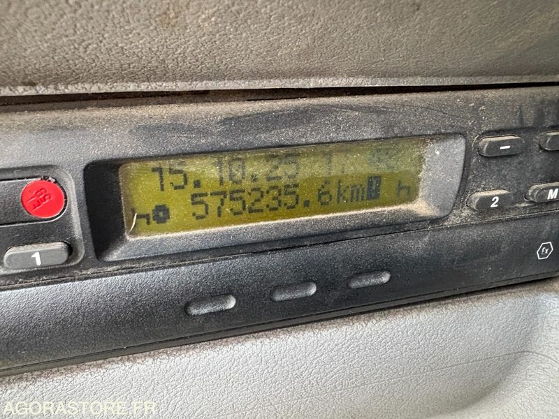 Tractor unit TRACTEUR RENAULT 420 DCI