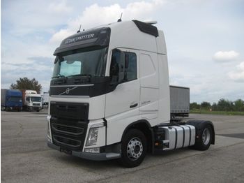 Tractor unit VOLVO FH 13 Globetrotter XL 500 4x2: picture 1