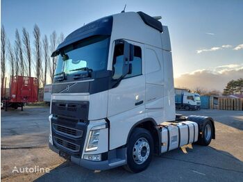 VOLVO FH 13 Globetrotter XL 500 4x2 - tractor unit