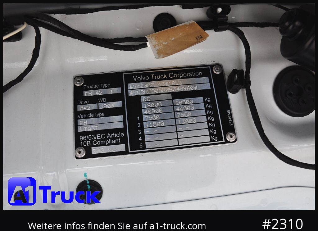 Tractor unit VOLVO FH 460 XL  LNG Leder Navi Standlklima