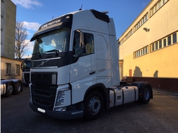 Tractor unit VOLVO FH 500 GLOBETROTTER XL