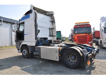Tractor unit Volvo FH12 380 4X2: picture 3