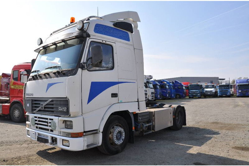 Tractor unit Volvo FH12 380 4X2