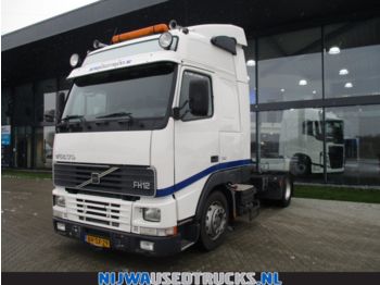 Tractor unit Volvo FH12 380 X-Low Globetrotter 4X2: picture 1