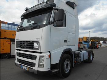 Volvo FH12 420 tractor unit from France for sale at Truck1