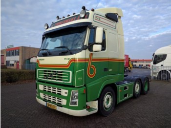 Tractor unit Volvo FH12-420 6x2/4 Globetrotter 10/2017APK: picture 1