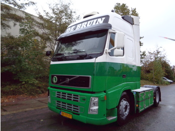 Tractor unit Volvo FH12-460 EURO 5 ANALOOG: picture 1