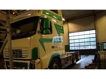 Tractor unit Volvo FH16 600 trekker 6x2 m/løft: picture 1
