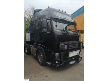 Tractor unit Volvo FH16 750: picture 1