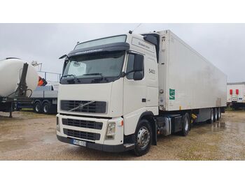 Tractor unit Volvo FH400, ADR: picture 1