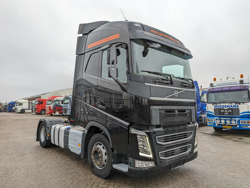 Tractor unit Volvo FH420 4x2 Globetrotter Euro6 - Double Tanks (T1346): picture 3