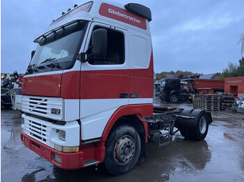 Tractor unit Volvo FH 12.420 **GLOBETROTTER-MANUAL**: picture 1