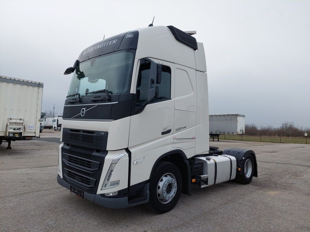Tractor unit Volvo FH 13 Globetrotter XL 500 4x2