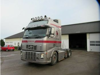 Tractor unit Volvo FH 16 540 Globetrotter, 6x2, gesteppte Kabine: picture 1