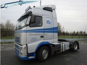 Tractor unit Volvo FH 440: picture 1