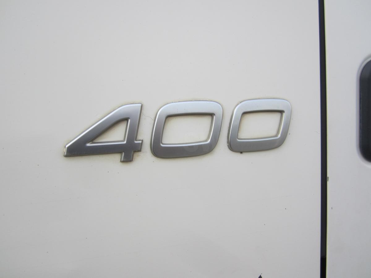Tractor unit Volvo FH 440
