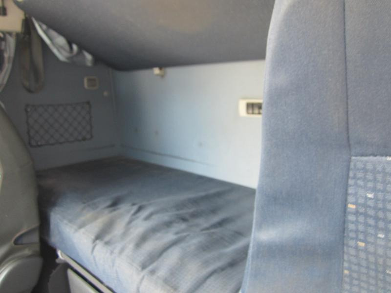 Tractor unit Volvo FH 440